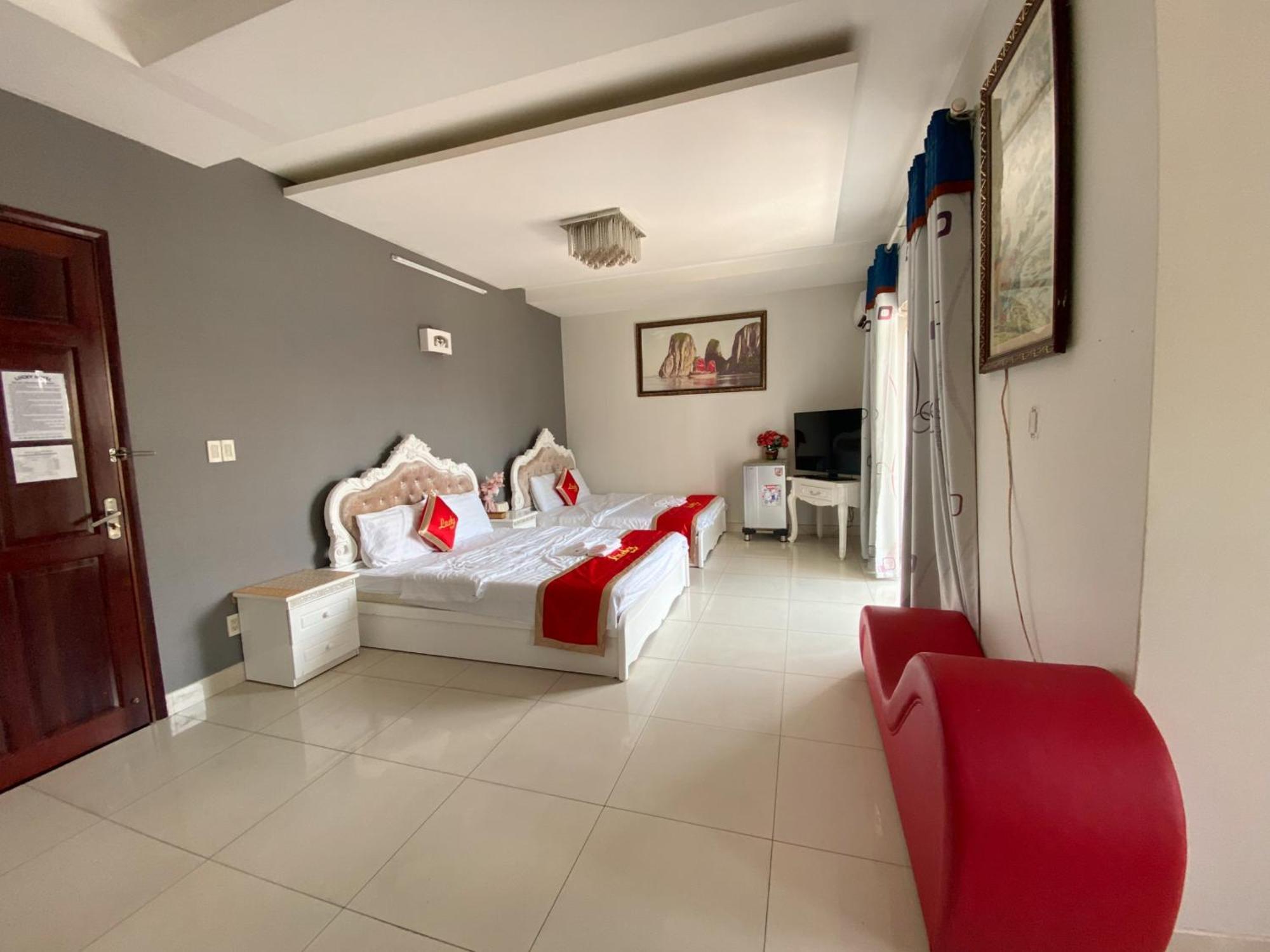 Lucky Hotel 胡志明市 外观 照片