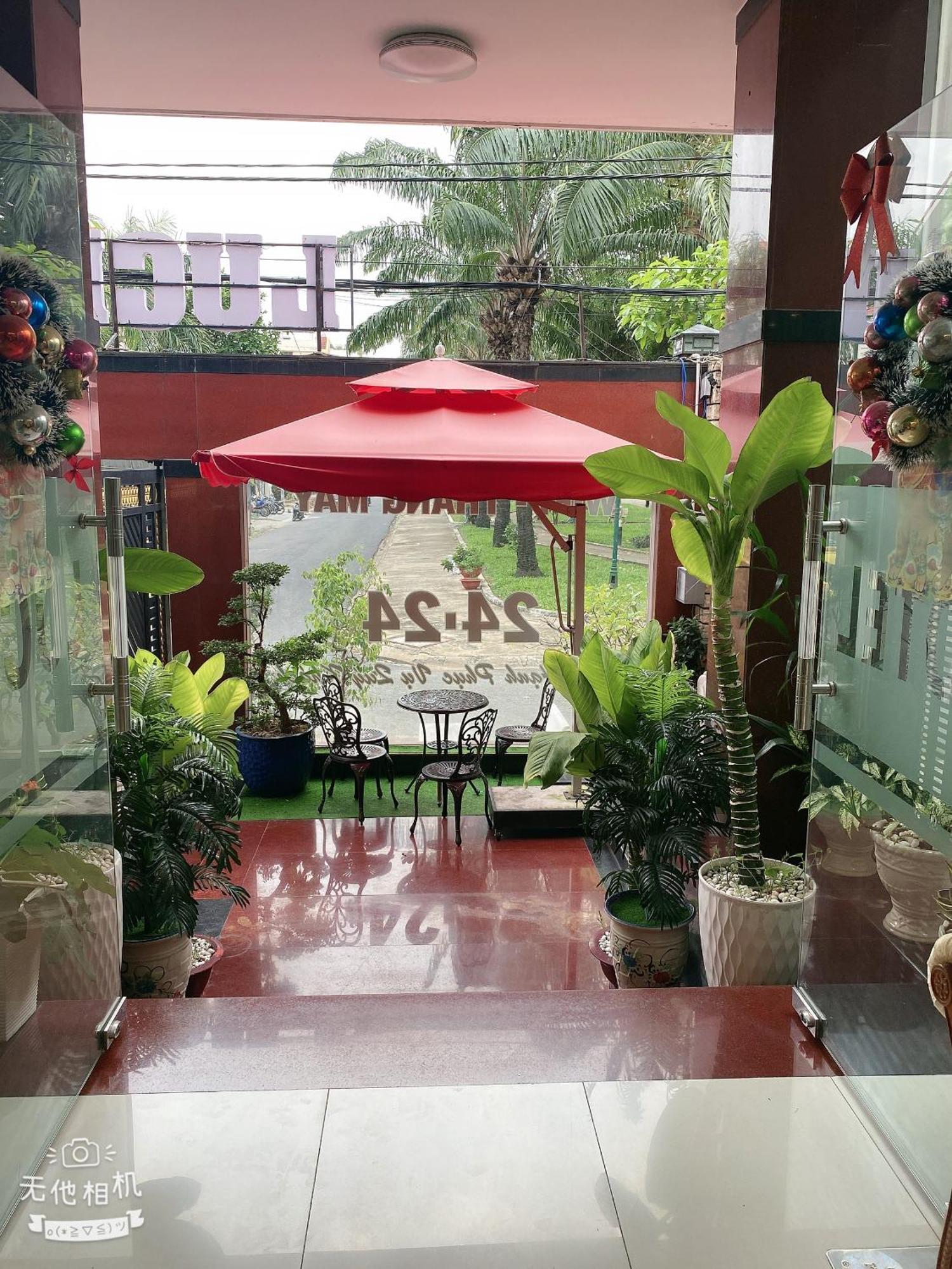 Lucky Hotel 胡志明市 外观 照片