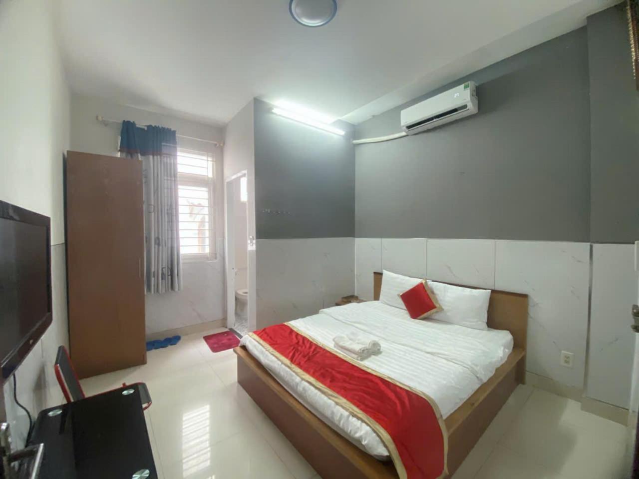 Lucky Hotel 胡志明市 外观 照片